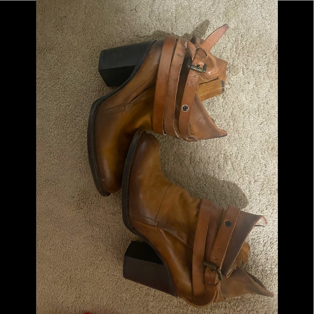 Freebird boots SZ 10